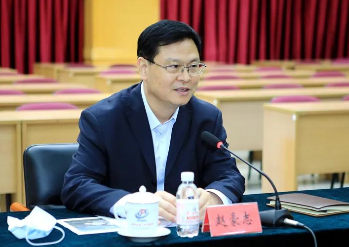 赵豪志调研首站选在青岛市疾控中心有何深意?