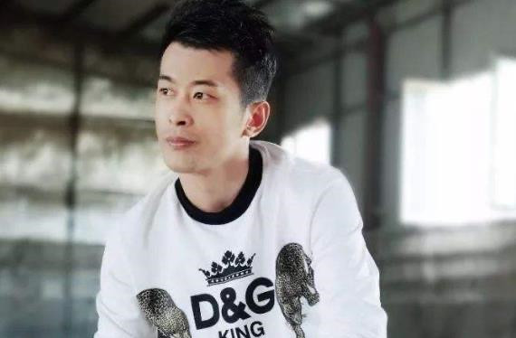  . 辛巴就燕窝事件道歉:退一赔三