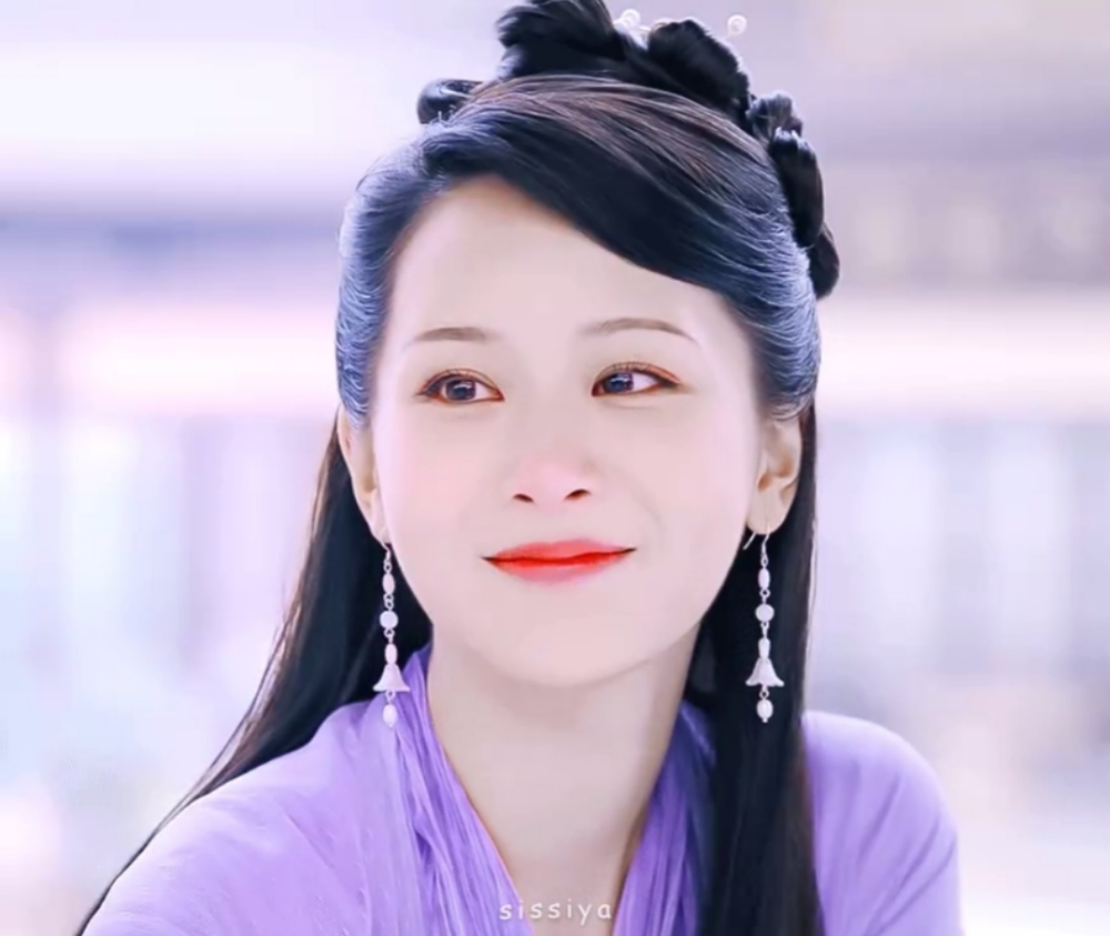 有种心动叫女神穿紫衣赵丽颖杨紫太惊艳看到唐嫣回忆杀