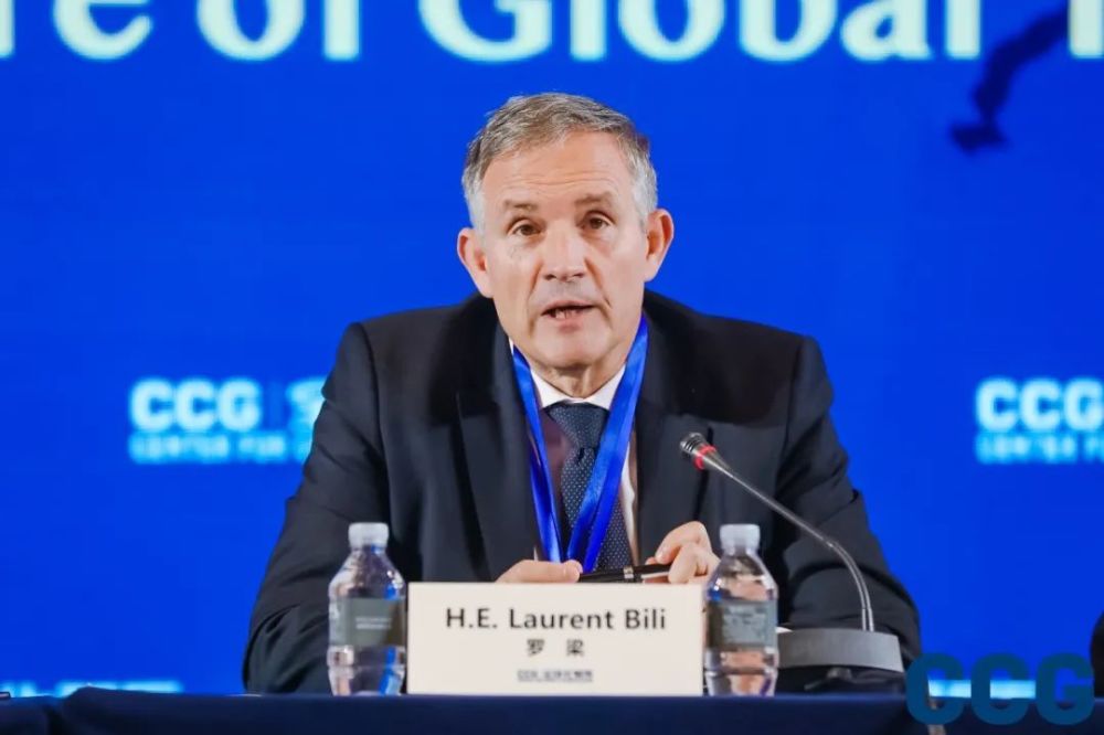 法国驻华大使罗梁四项行动应对疫情以及后续危机