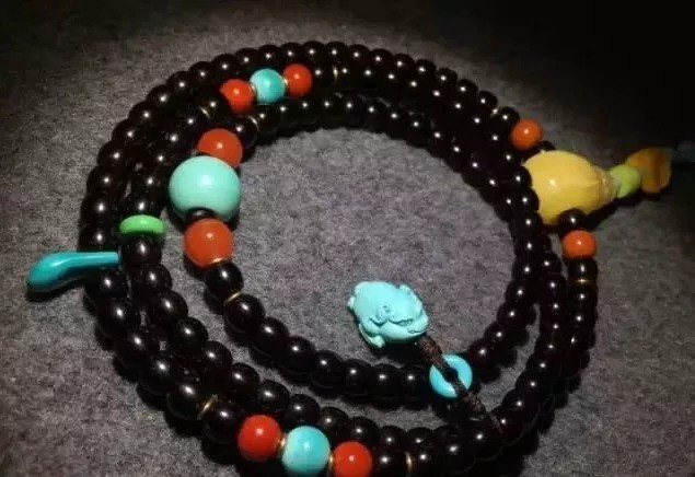 641