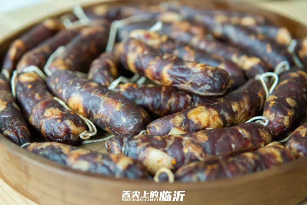 全临沂独一份的味道-辣鲁·手掰香肠!_腾讯新闻