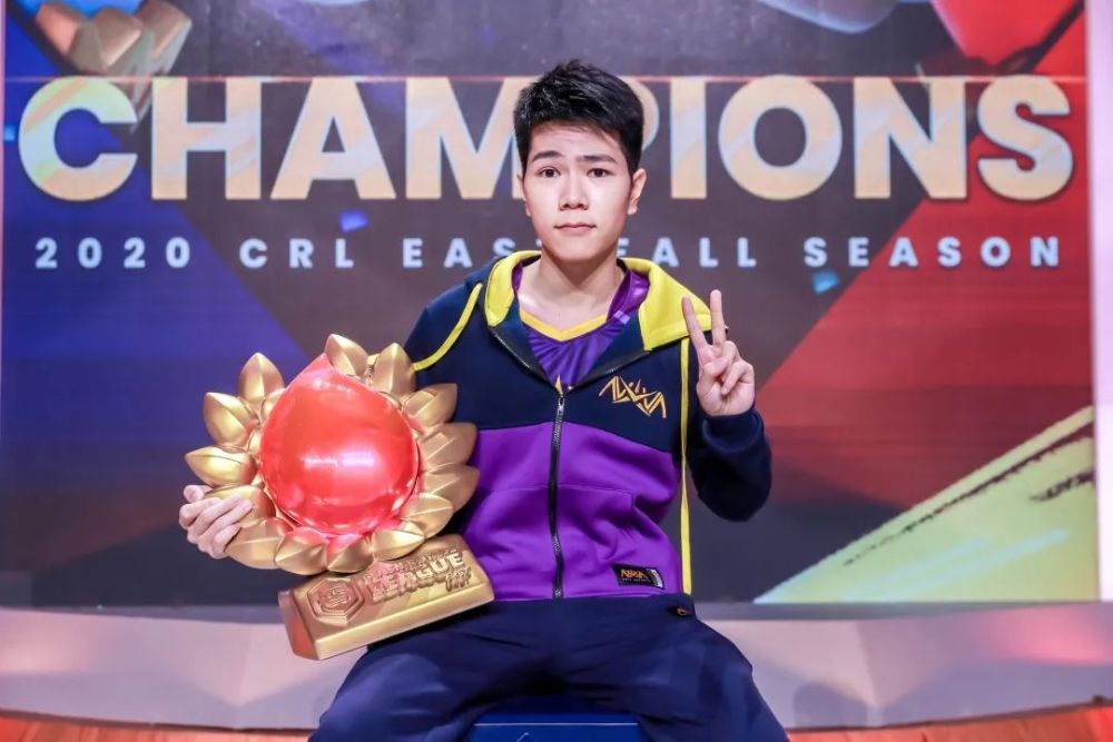 万众期待之一 种子选手 小可爱"小陈_littel chen" 相信也是许多cr