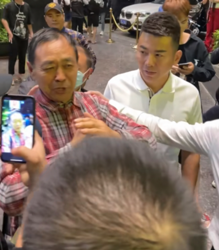  . 人民日报:马保国闹剧该收场了