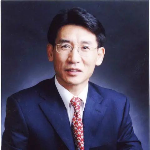 清华副校长将担任南科大校长曾考研3次读博7年获100万美金奖金