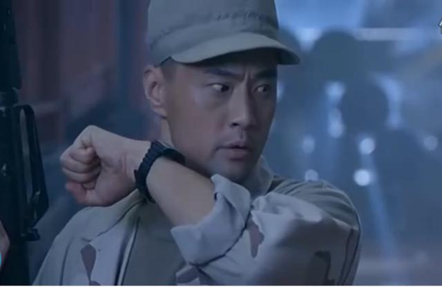 身价过亿却不忘糟糠之妻,隐瞒父亲病情让父亲多活七年|李连杰|于荣光