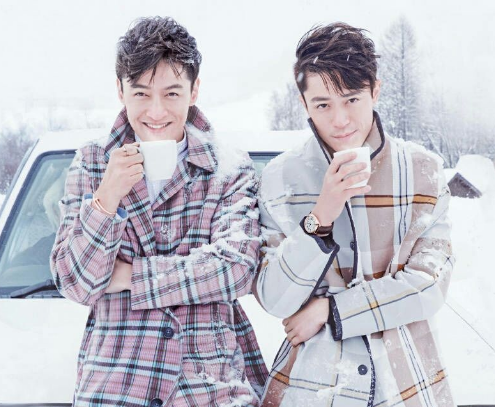 靳东被评国家一级演员,享受特殊津贴,已与王凯胡歌拉开差距?_腾讯新闻