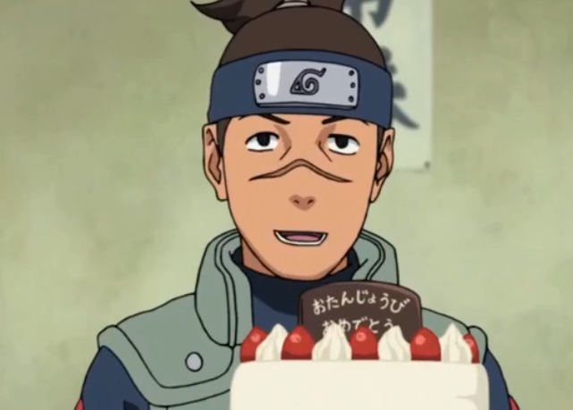 在和鸣人烤鱼的过程中根本不知道他的身份,也不知道这个老爷爷是火影