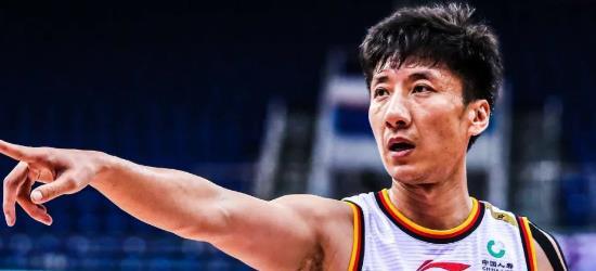 昨天,前八一球员韩硕在个人社交媒体上发长文,宣告自己的十年军旅生涯