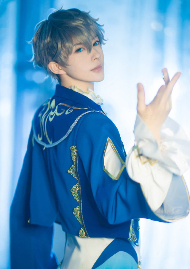 熊祁老攻帅气温柔,《偶像梦幻祭》濑名泉cos,舞台最闪亮的王子