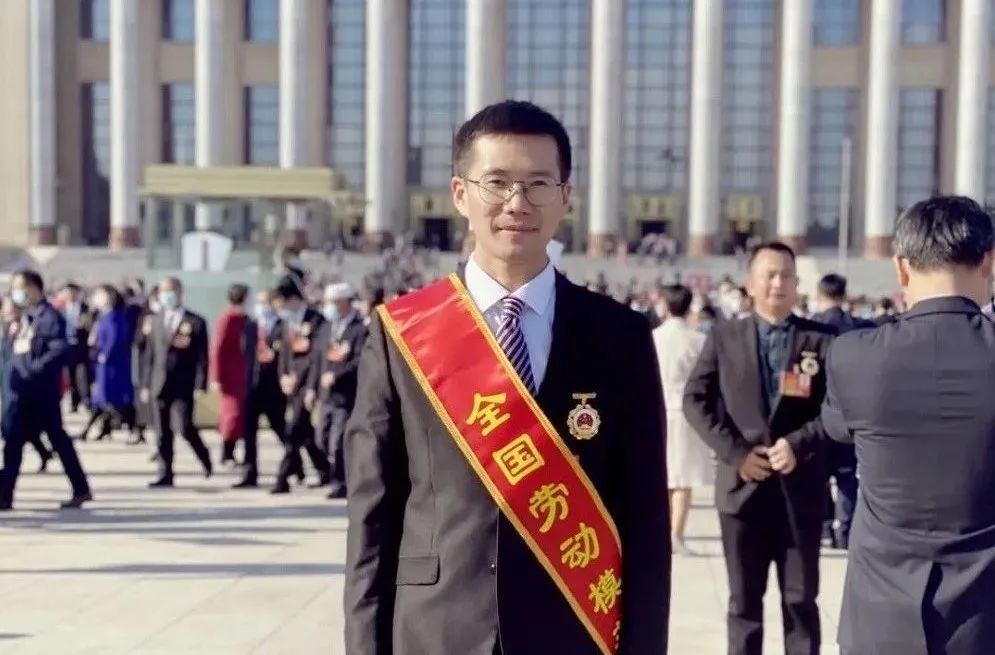 人大代表风采蔡瑞十年匠心坚守