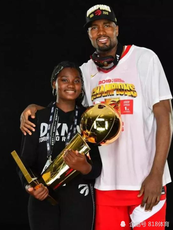 31岁伊巴卡亲吻14岁女儿我的公主我的幸福