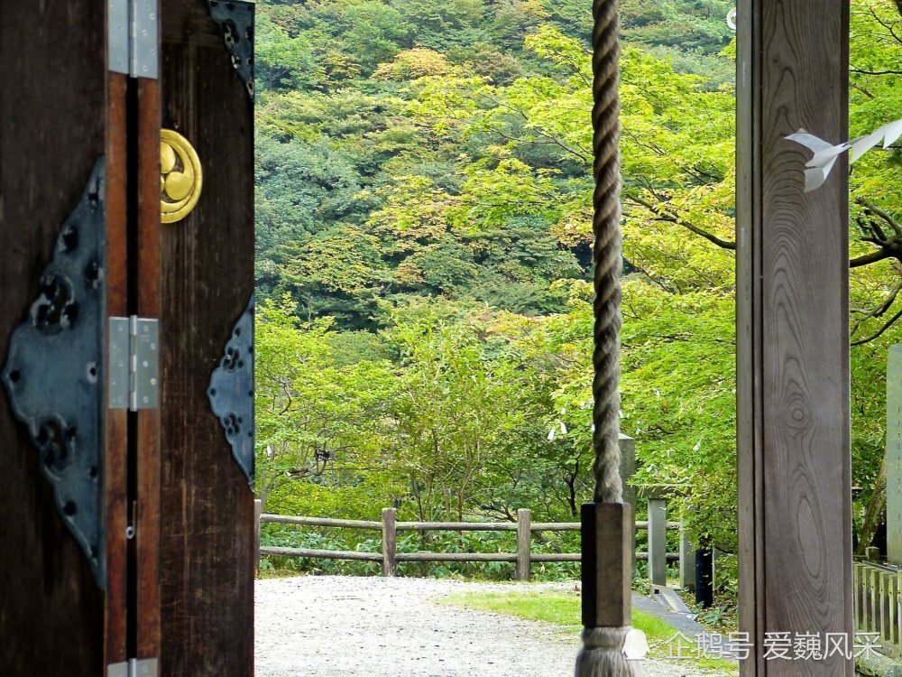 美丽的神话传说日本那须温泉神社一个曾经治愈了白鹿的温泉