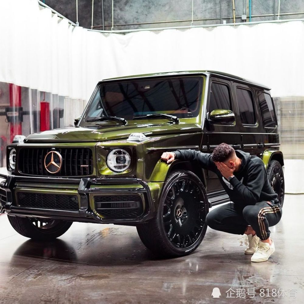 炫富!小里弗斯晒300万奔驰大g嘚瑟,好友西蒙斯实名羡慕