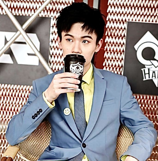 kpl解说员瓶子为何19年秋季赛没有上场让我们来回顾瓶子事件