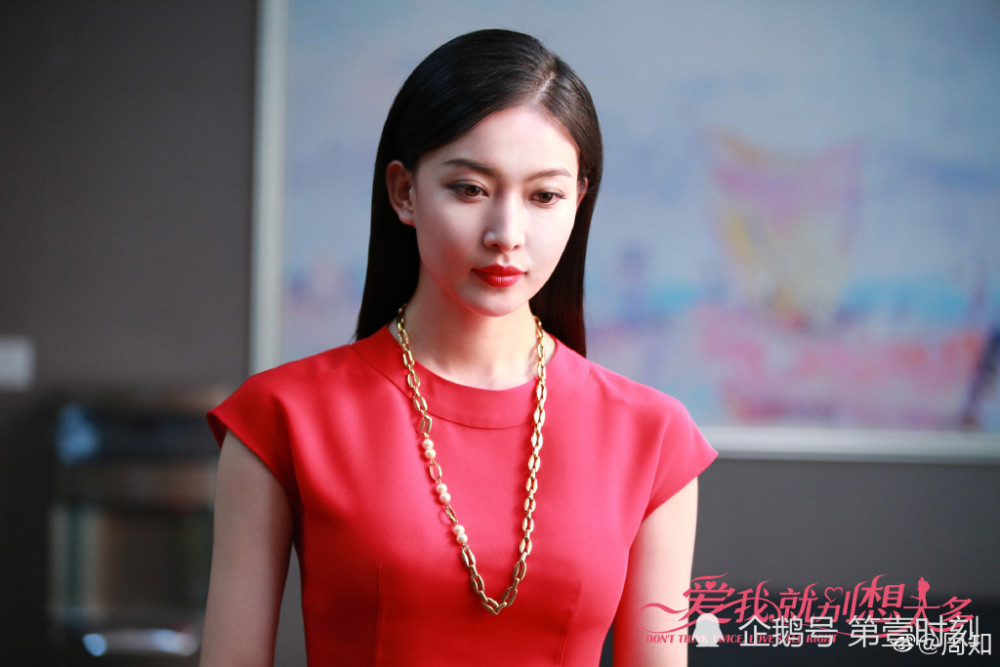 隐秘而伟大:漂亮姐姐超级暖心,顾耀东姐姐顾悦西饰演者圈粉受赞