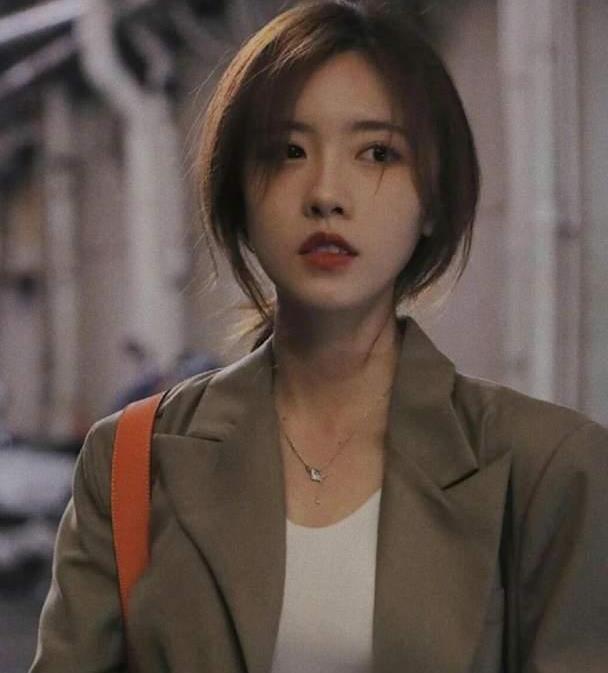 脸大脖子粗 明星都逃不过的身材雷区 简单3步助你摆脱大头宿命 腾讯新闻