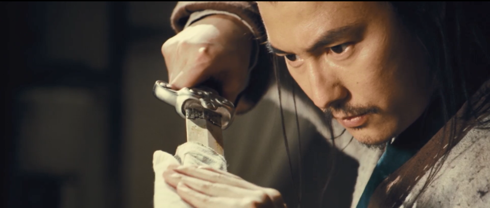 曾静又认识江阿生结为夫妻,谁知黑石的追杀仍未结束,改名曾静的细雨