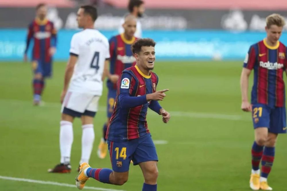 巴塞罗那官网:今夜的球为你而进,迭戈·