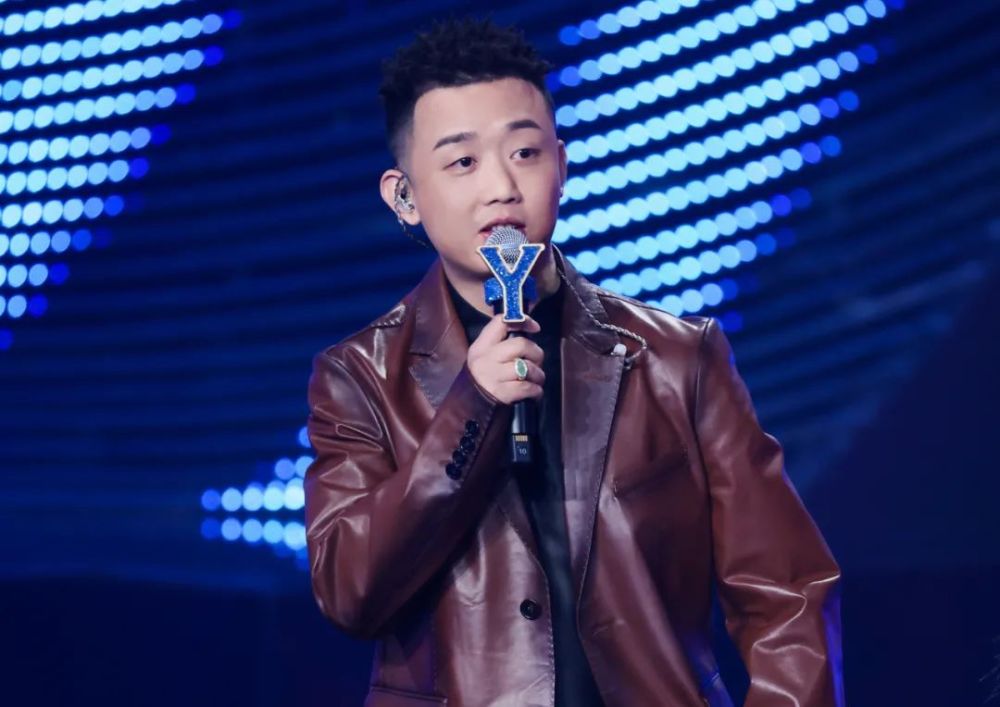 我们的歌陈小春周延晋级总决赛可惜钟镇涛被淘汰了