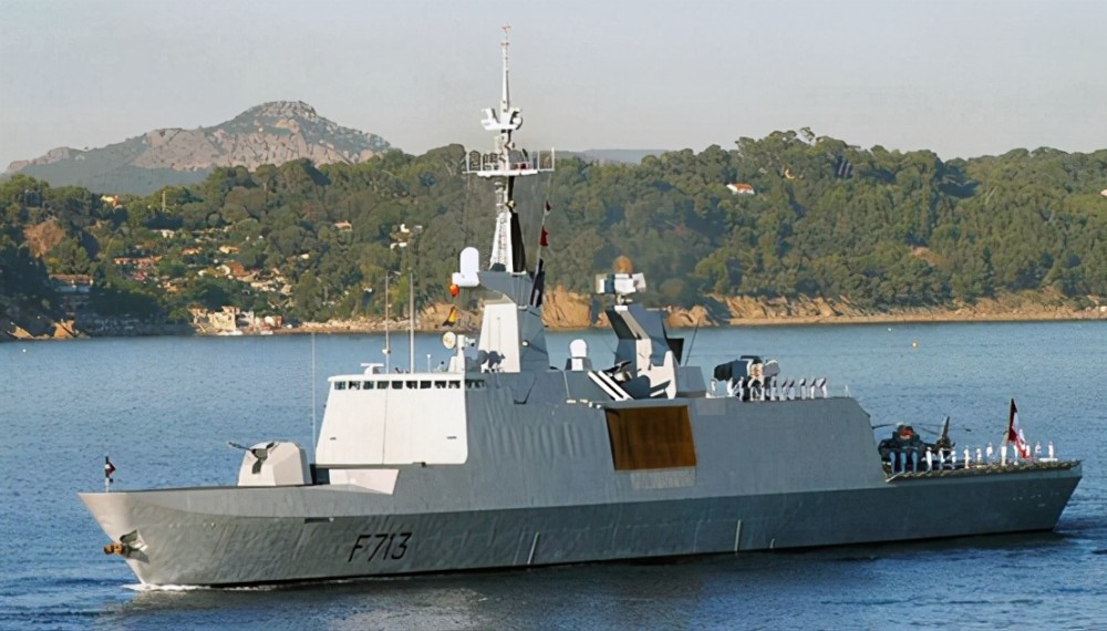 法国护卫舰:自用款不如外贸,拉法耶特级防空都是大问题,中国版已达三