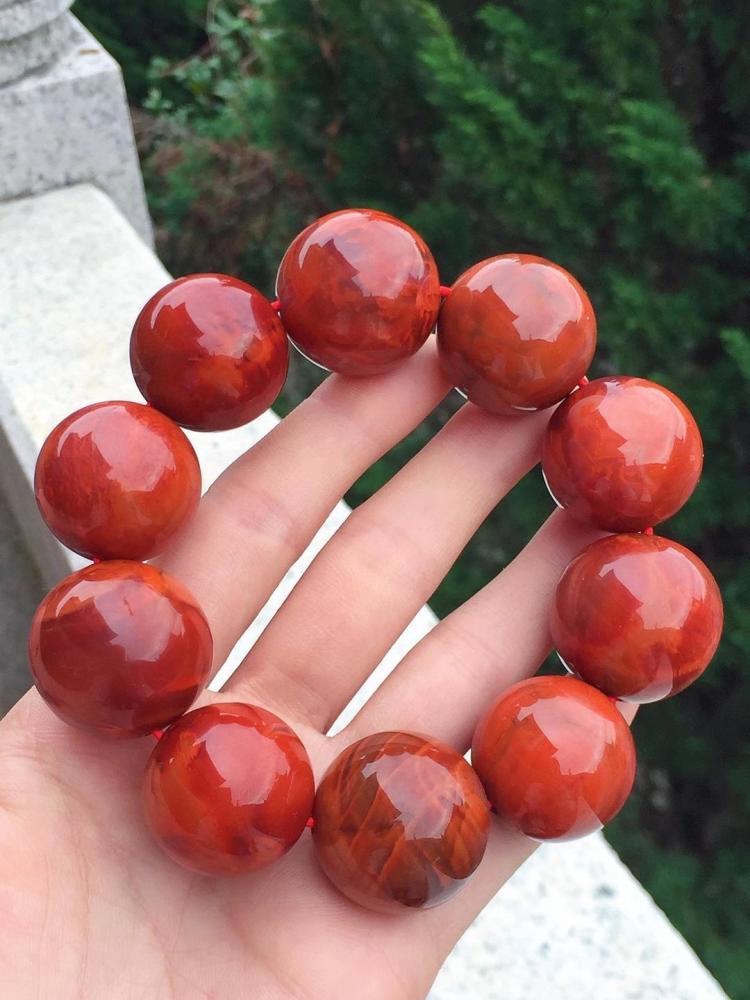 南红玛瑙是什么?怎么保养.今天给大家介绍下南红是什么!