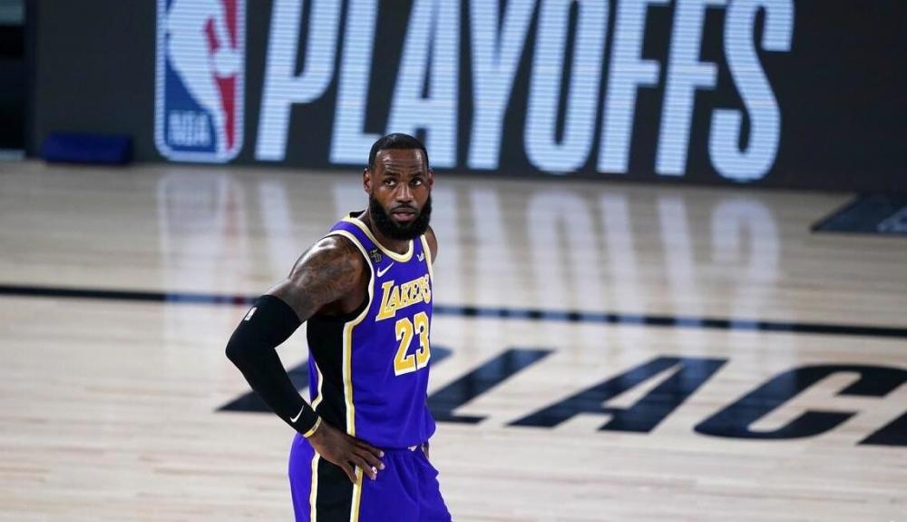 Nba公布新赛季日程表 科比5月进名人堂 詹姆斯打不了奥运 腾讯新闻