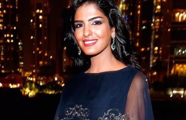 打开腾讯新闻,查看更多图片 >她就是沙特最美王妃阿米娜,精美得仿佛