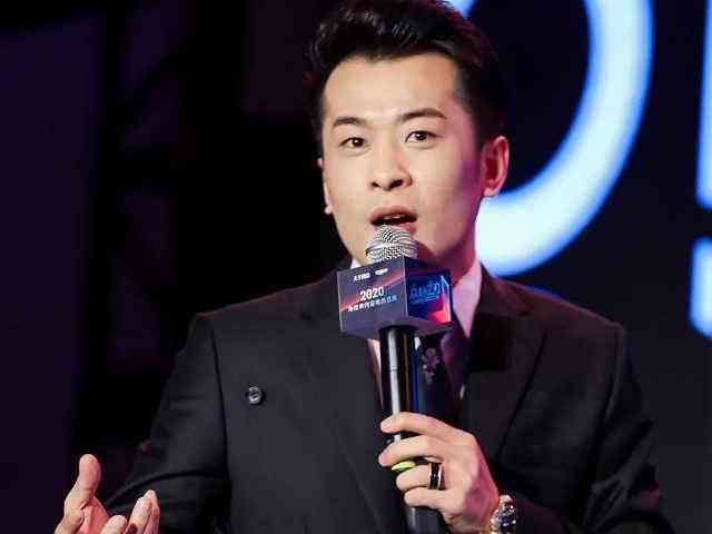 辛巴辛有志为假燕窝事件公开道歉愿假一赔三