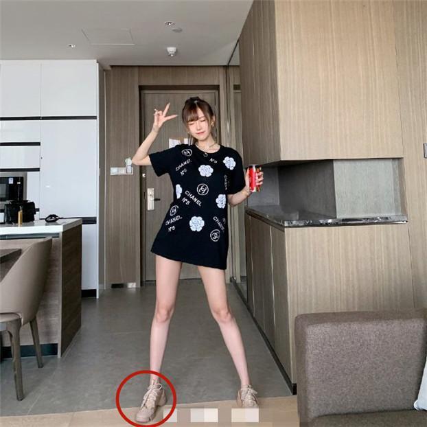 腐团儿万年不变的鞋子有多奇葩网友连模特都驾驭不了它