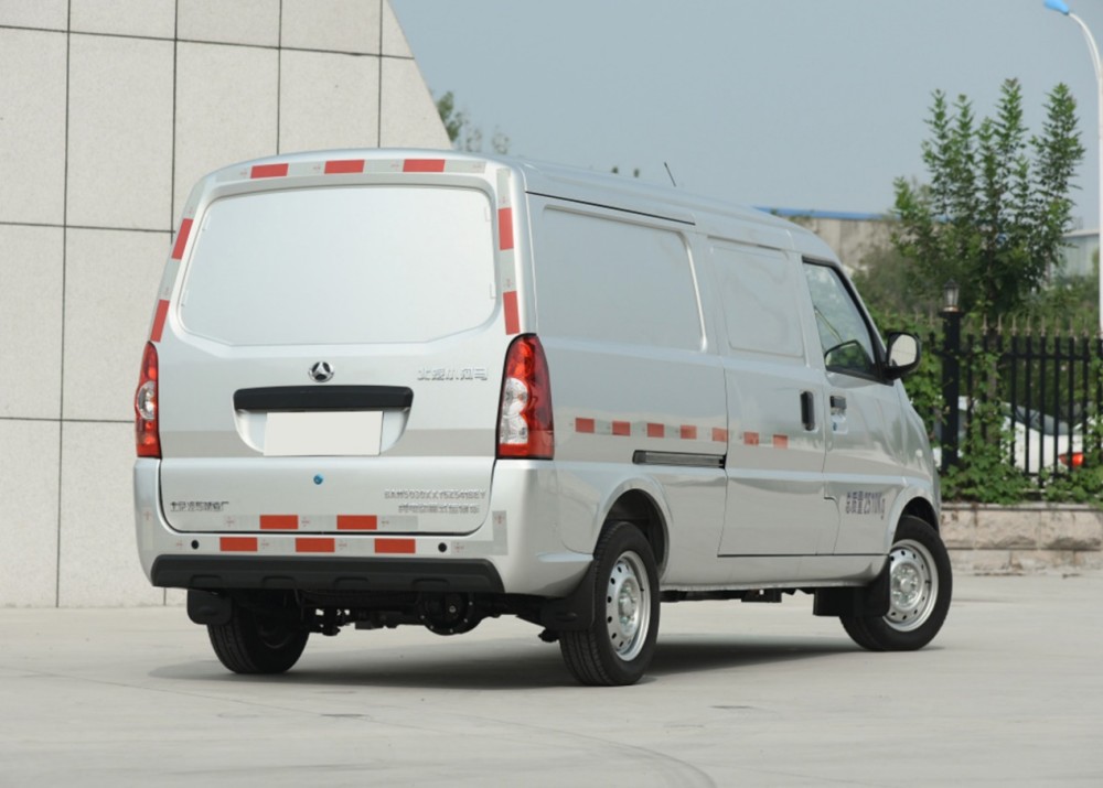 北汽可以呀这样的电动微面敢叫价11万请问有谁会买