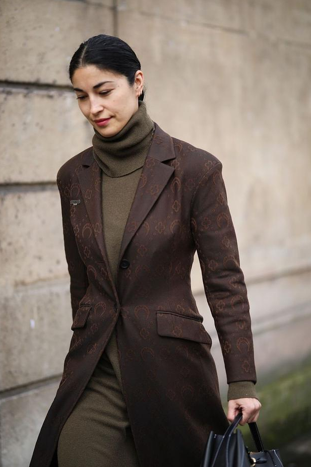 咖啡色太高级,气质满满的配色方案,照着穿当街头时髦精_腾讯新闻