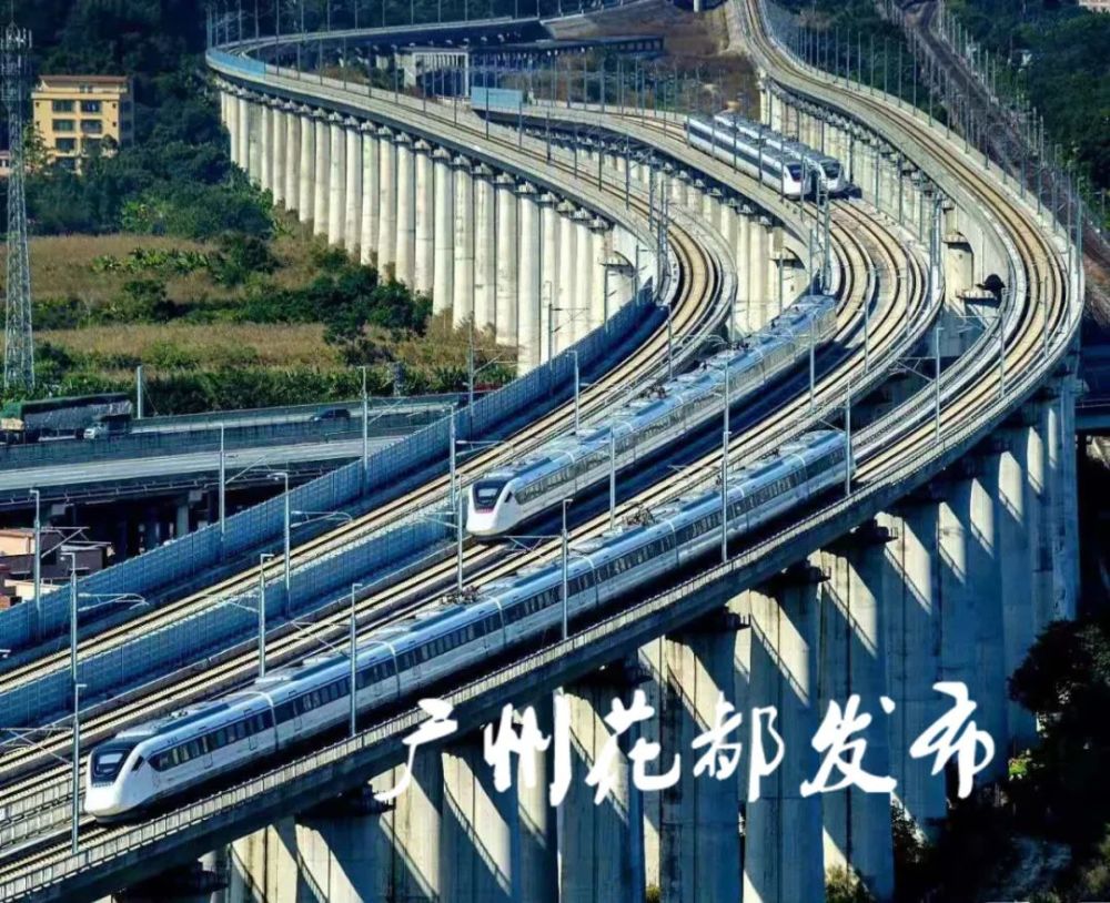 14分钟,这是乘坐广州东环城际从花都站至白云机场北站的最快时间;6