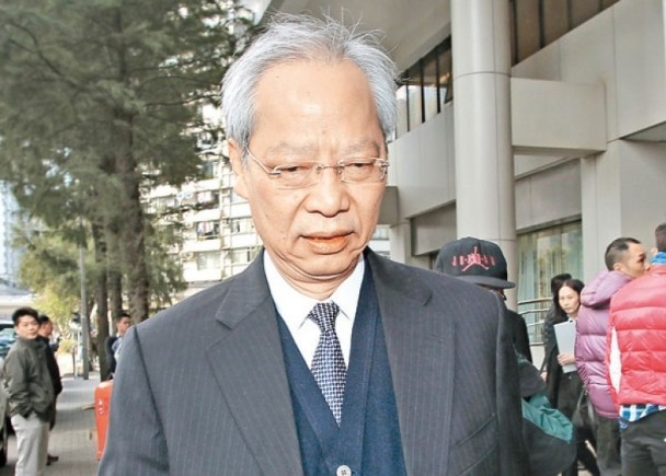 一切都是那么的萧条,尤其是香港的经济和房价,黄坤由此陷入经济危机