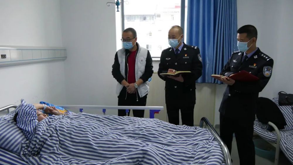 【致敬扫黑一线】重拳清理"黑护工" 他为"平安"二字铸就铜墙铁壁