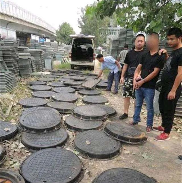 把孙红雷和偷井盖贼联系在一块,这还是荧幕上叱咤风云的大哥吗?