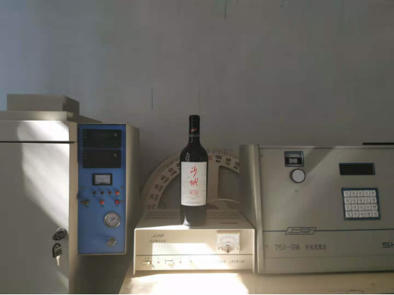 第一瓶干白葡萄酒为什么诞生在沙城