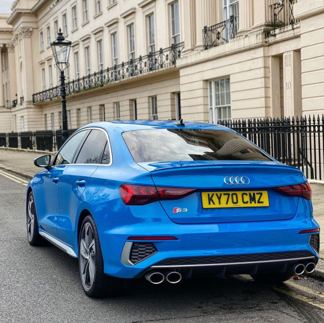 奥迪帅气的小钢炮s3