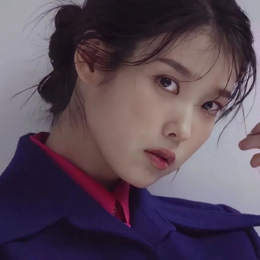 李知恩iu头像携星辰而来星辰不及你