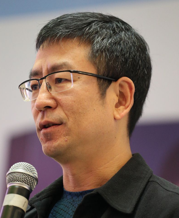 白岩松:几度因抑郁想过自杀,感谢曾国藩语录救了自己