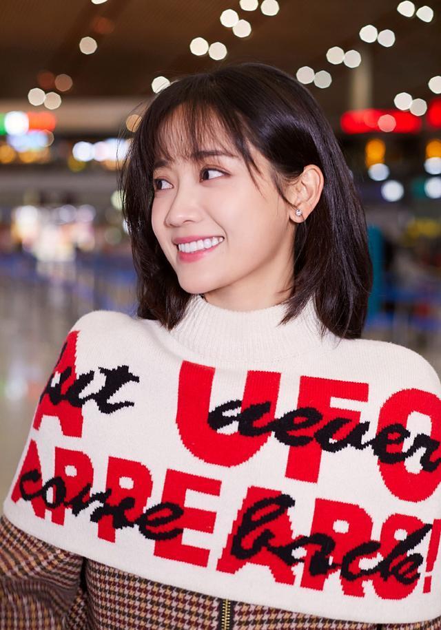 女神郑湫泓:第5825期时尚潮流美图欣赏!