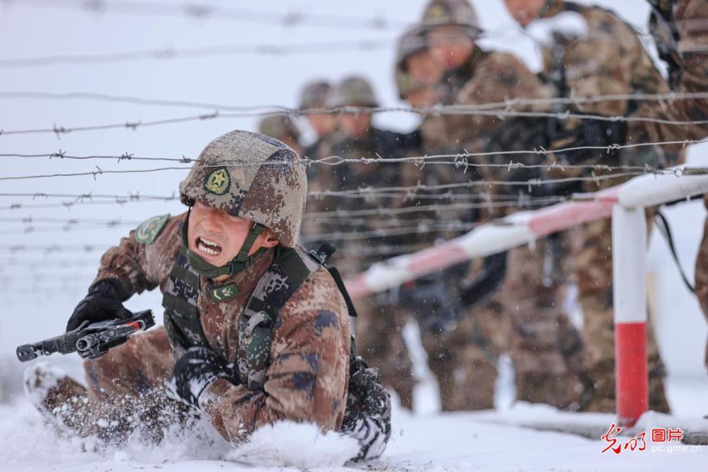 数九寒天砺精兵