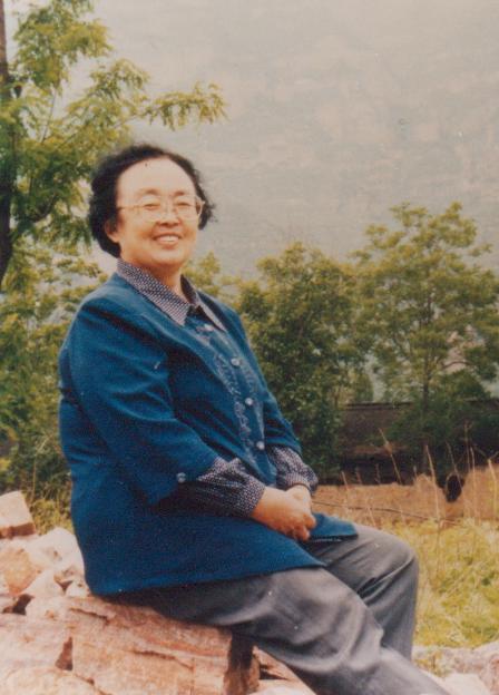 刘志兰:结婚三年,左权战死,刘志兰珍藏11封书信40年