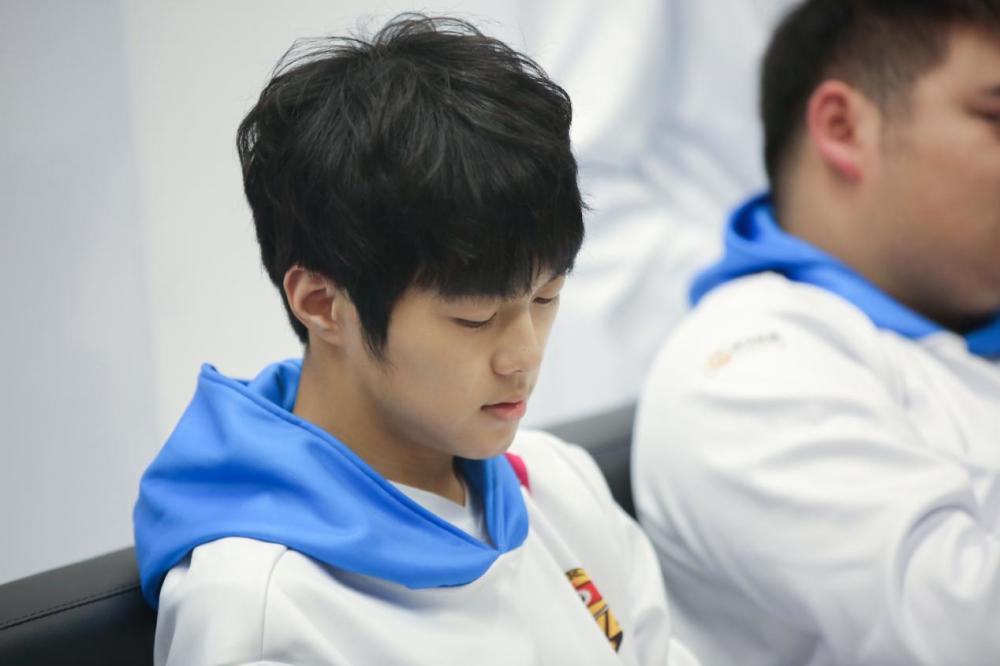 kpl:ts零封ttg,胖胖发文邀功,粉丝直言:输ag时咋不站出来?