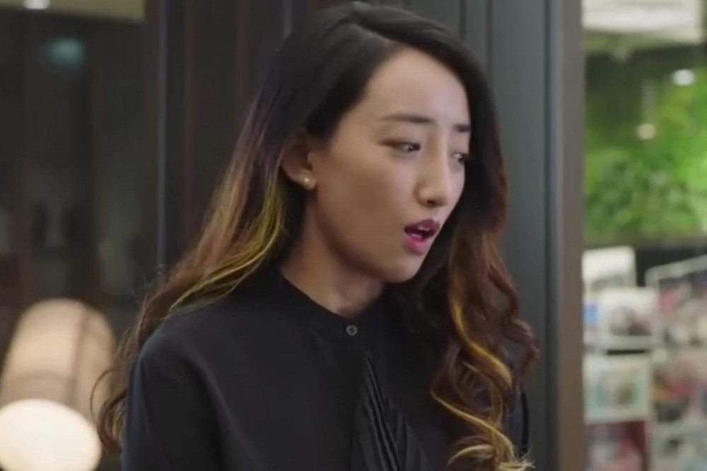 凌孜扮过靳东秘书演过赵今麦同学如今装台中饰演张嘉益女儿