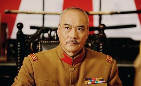 日军大佐相当于我军军队中什么军衔看完才知道军衔是多高