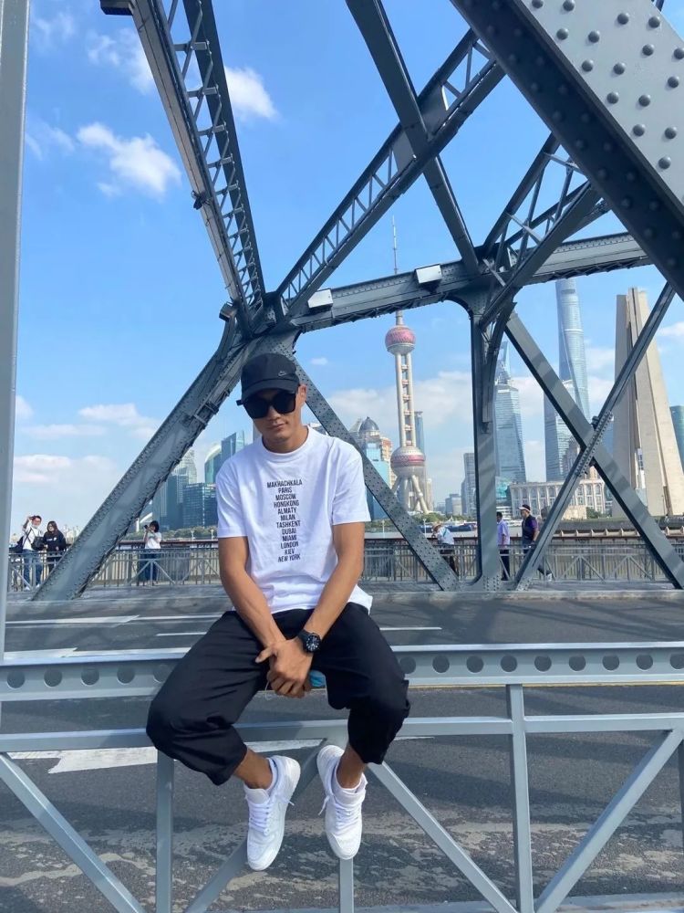 苏木达尔基:当"雄鹰"展翅时,整个天空都属于他_腾讯新闻