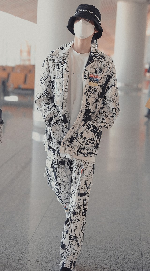 刘耀文秋冬私服穿搭—男友力爆棚,太鲨人!
