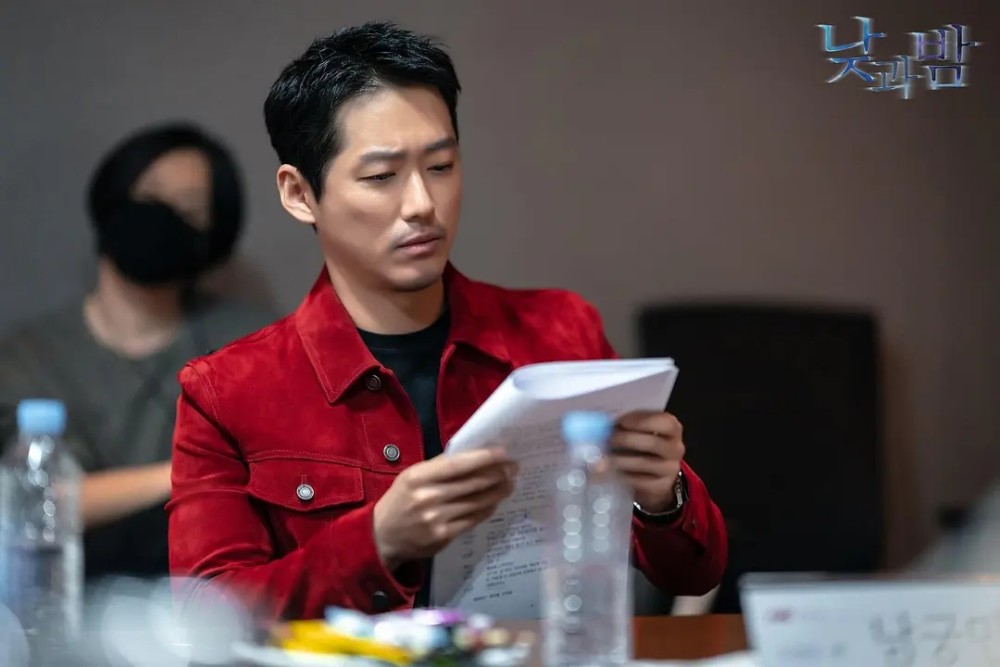 南宫珉新剧tvn首播,登顶韩网热搜第一,收视率4.7%创月火剧纪录