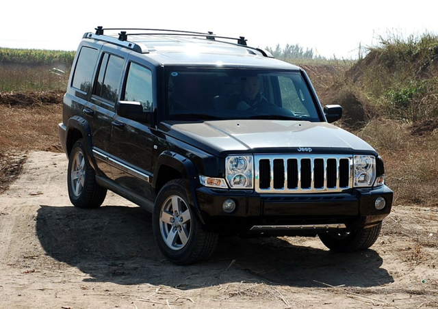 jeep|牧马人|v8发动机|越野车|指挥官|差速锁